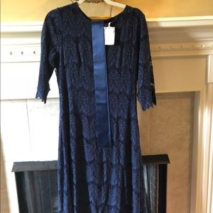 Dainty Jewels NAVY  size L NWT